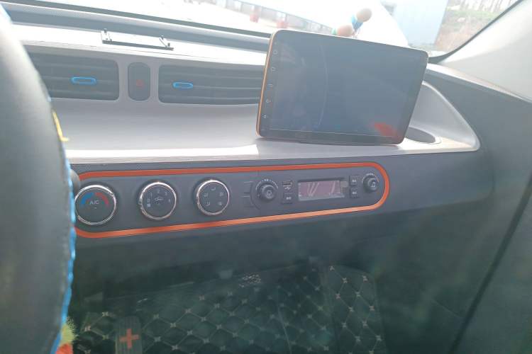 Used Wuling Hongguang MINIEV 2021 Macaron Fashion Edition Lithium-Ion Battery