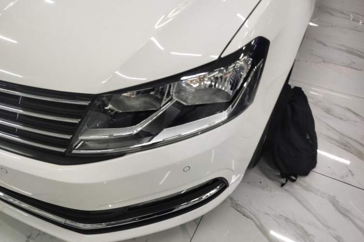 Used Volkswagen Lavida 2017 1.6L Automatic Comfort Edition
