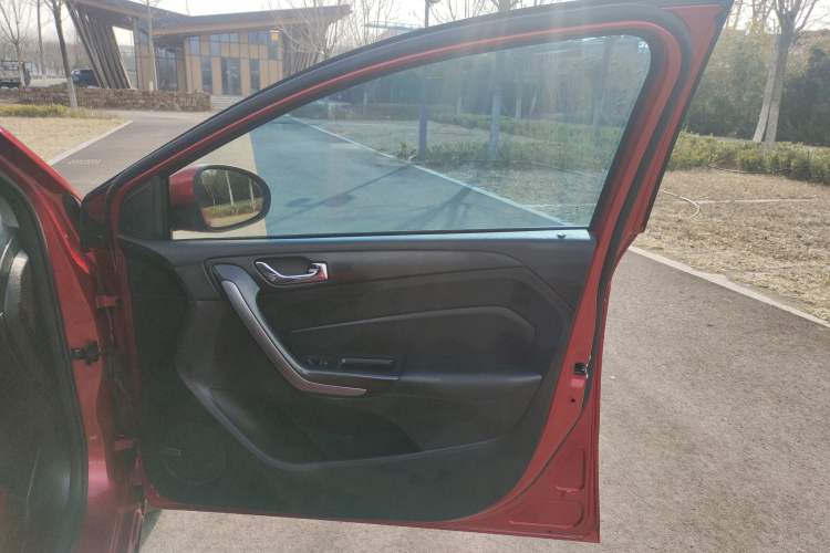 Used Chery Arrizo 5 2017 1.5L Manual Lingchao Edition
