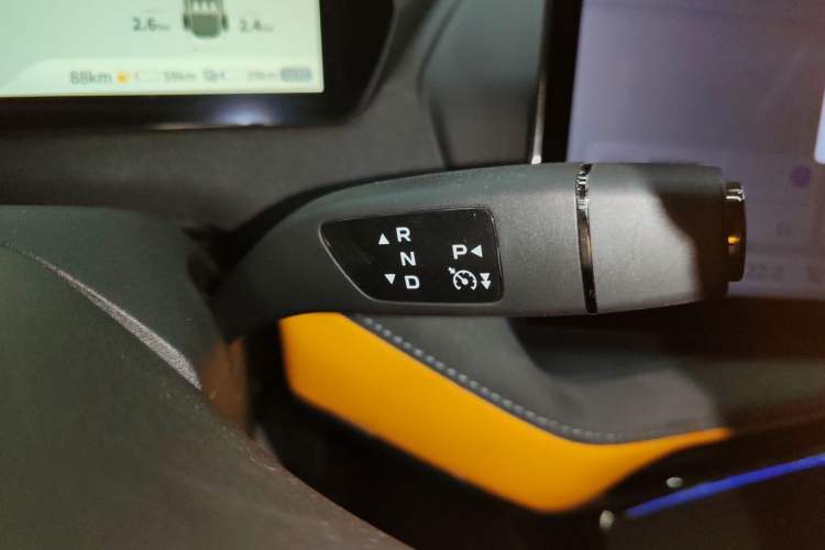 Used  SL03 2025 Extended-Range Sporty Version