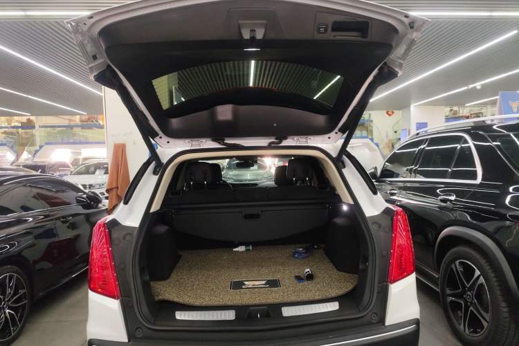 Used Cadillac XT5 2018 28T Four-Wheel Drive Luxury Model
