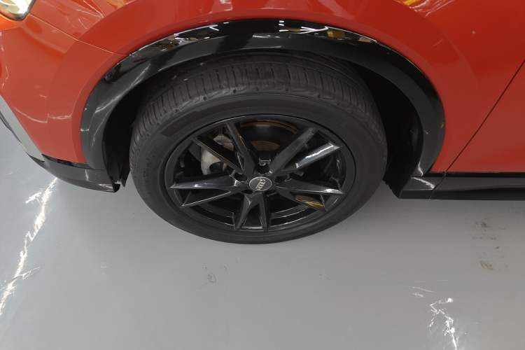 Used Audi Q2L 2018 35 TFSI Launch Exclusive Edition China VI
