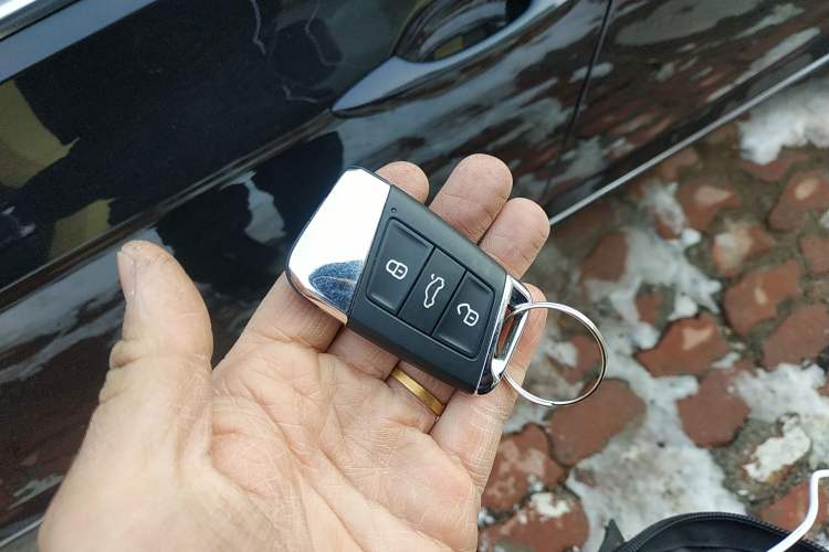 Used Volkswagen Magotan 2023 2 Million Units Commemorative Edition 330TSI DSG Luxury Version
