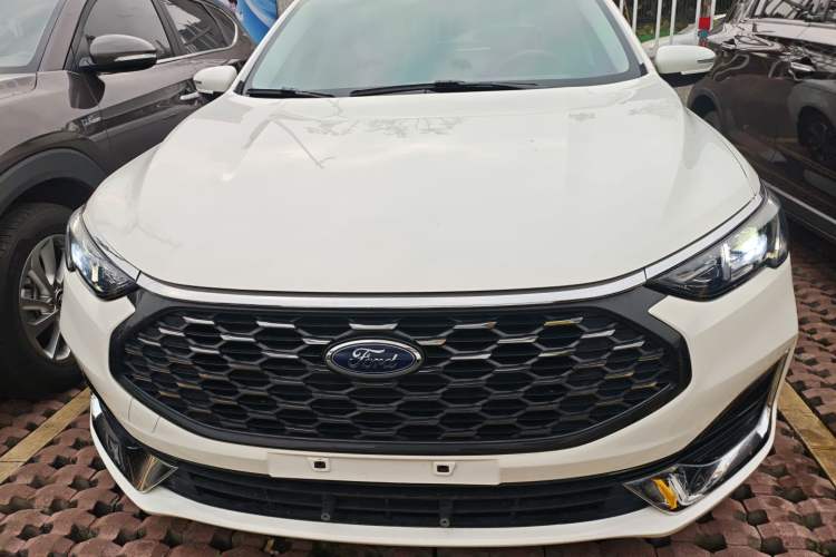 Used Ford Escort 2021 1.5L Automatic Diamond Edition