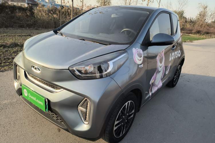 Used Chery Little Ant 2022 Revised Version Sweet Pink Edition Half-Sugar Version Lithium Iron Phosphate 30.7 kWh 30 kW 301 km
