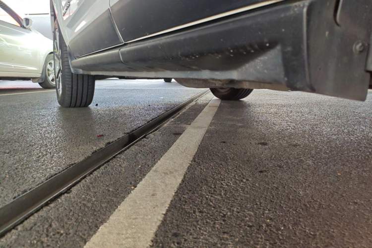 Used  Compass 2014 2.4L four-wheel drive luxury version
