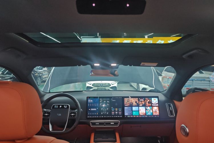 Used Li Auto L8 2023 Pro Model
