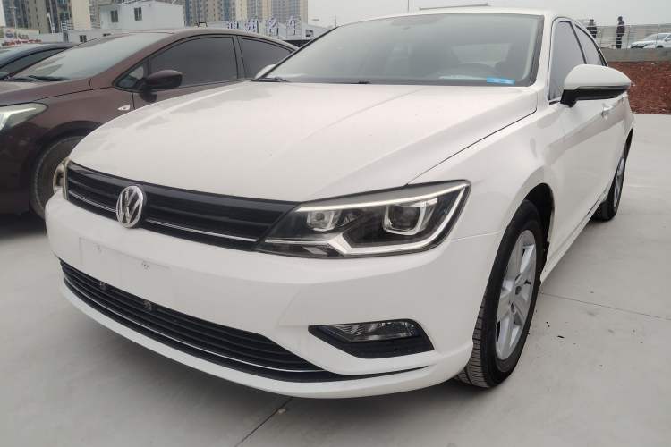 Used Volkswagen Lamando 2015 230TSI DSG Fashion Edition