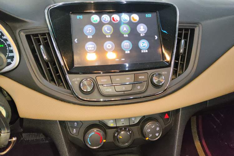 Used Chevrolet Monza 2020 320 Automatic Enjoyment Edition
