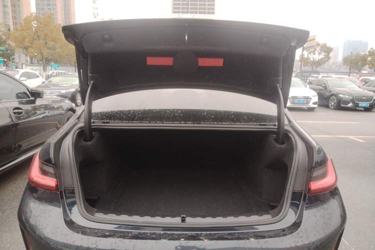 Used BMW 3 Series 2023 325i M Sport Night Edition Package