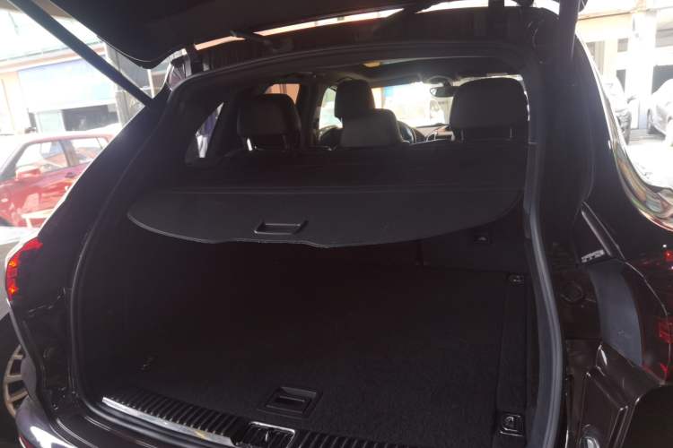 Used Porsche Cayenne 2016 Cayenne Platinum Edition 3.0T
