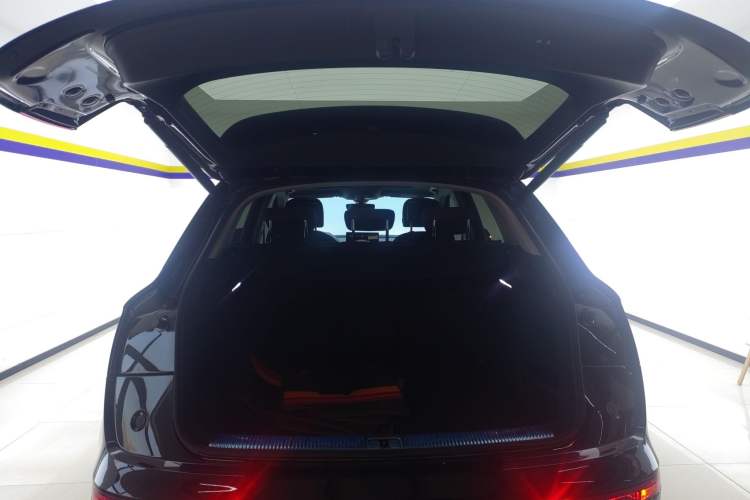 Used Audi Q5L 2022 Updated Version 40T Luxury Elegant Edition
