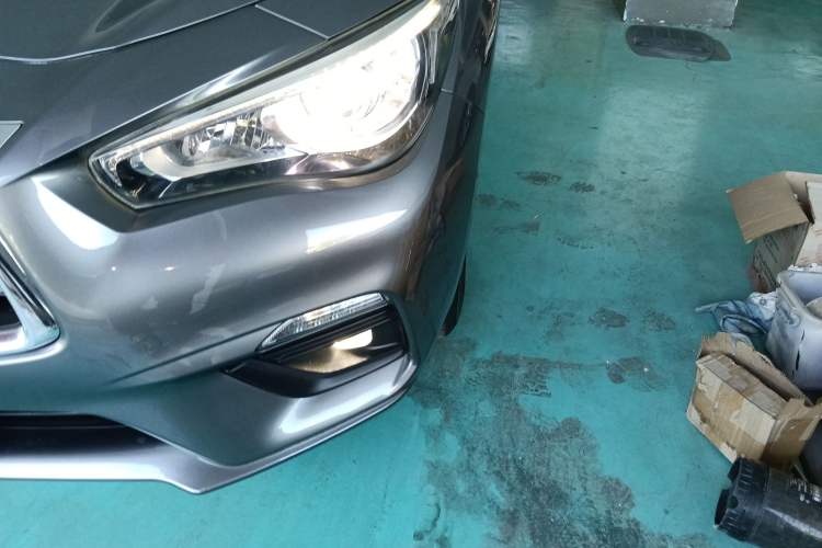 Used Infiniti Q50L 2018 2.0T Comfort Edition China VI Standard
