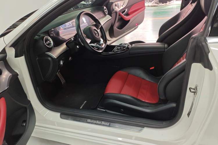 Used Mercedes-Benz E-Class 2017 E 200 4MATIC Coupe