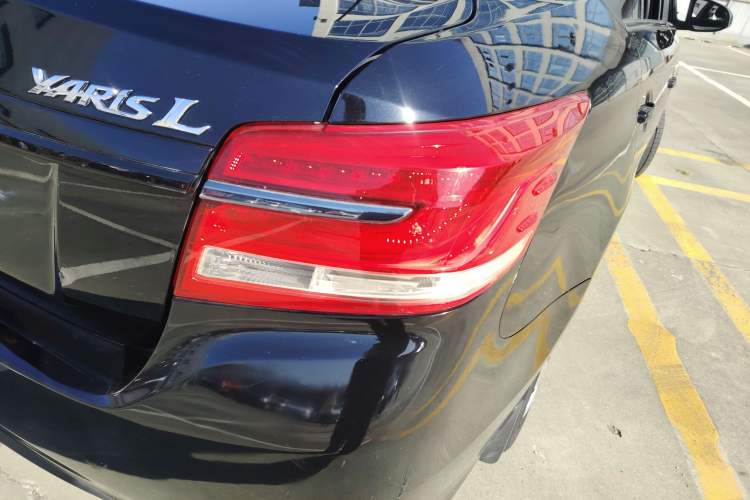 Used Toyota YARiS L 2017 1.3E Manual Charm Edition
