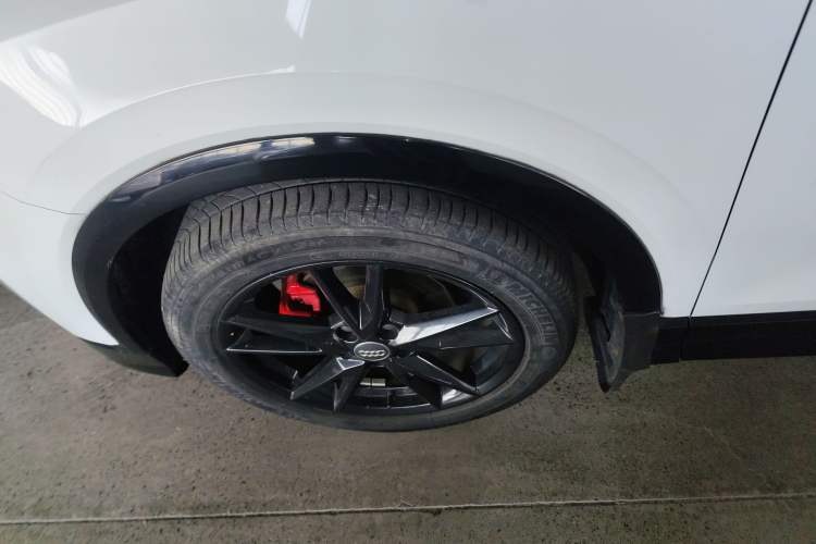 Used Audi Q2L 2018 35 TFSI Launch Exclusive Edition China V