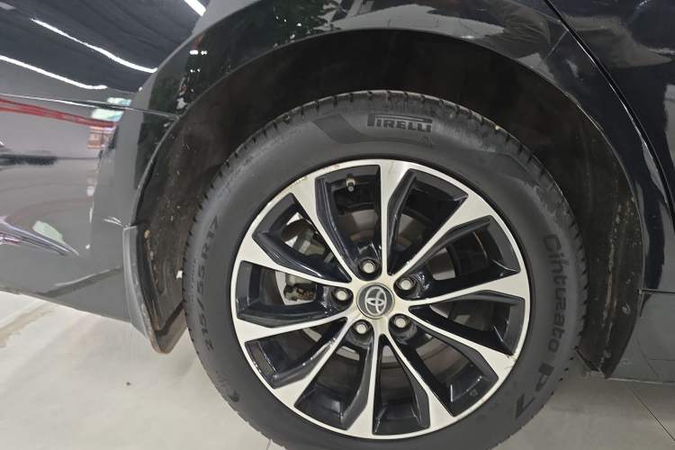 Used Toyota Avalon 2023 2.5L Luxury Edition
