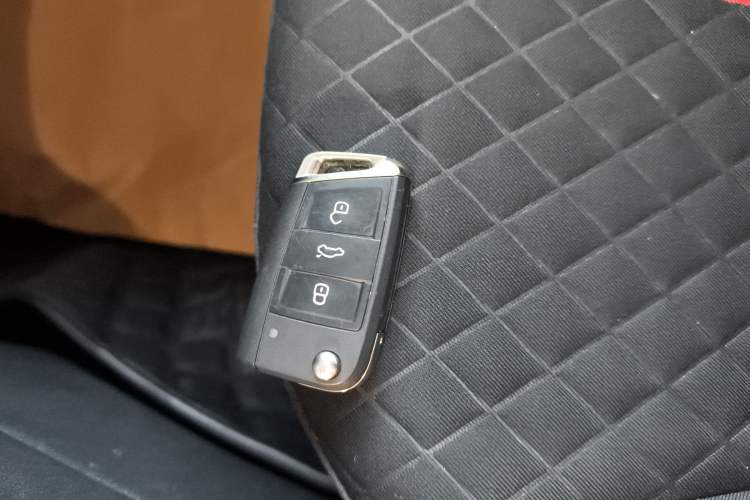 Used Volkswagen Lamando 2019 230TSI DSG Fashion Edition China V Standard
