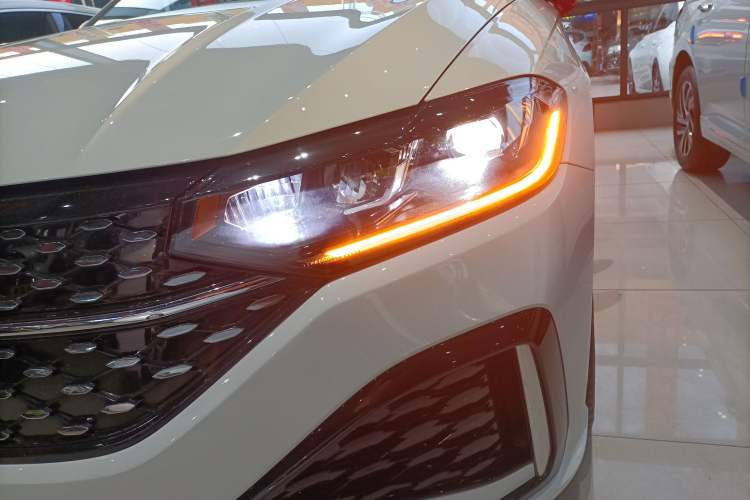 Used Volkswagen Lavida 2024 1.5L Automatic Starry Sky 5 Million Edition