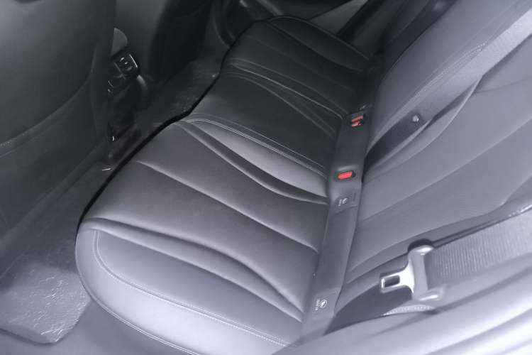 Used BYD Seal 06 New Energy 2025 DM-i Smart Drive 80KM Luxury Model
