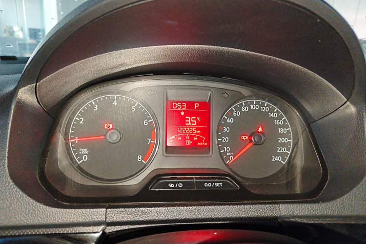 Used Volkswagen Jetta 2015 Value Edition 1.6L Automatic Fashion Version
