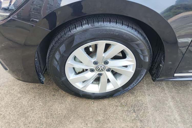 Used Volkswagen Passat 2020 Revised Version 280TSI Business Edition China VI Standard
