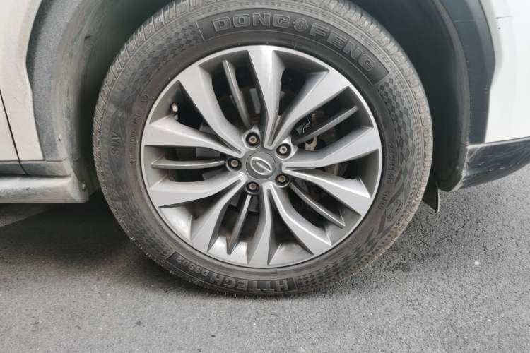 Used GAC Trumpchi GS8 2017 320T Four-Wheel Drive Luxury Smart Connectivity Version (7 Seats)
