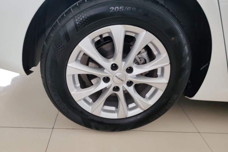 Used Roewe i5 2023 1.5L CVT Luxury Edition