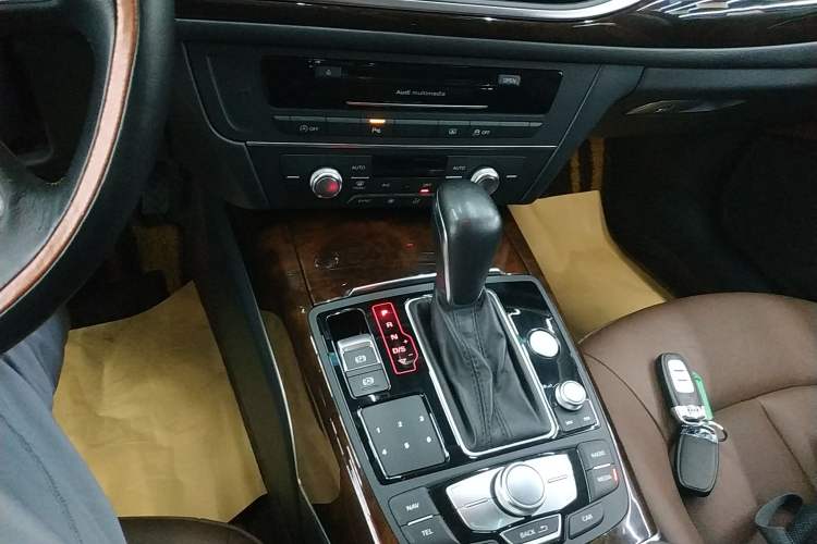 Used Audi A6L 2017 30 FSI Comfort Model
