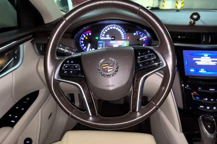 Used Cadillac XTS 2015 28T Elite Model
