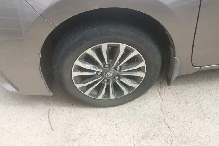 Used Toyota Corolla 2017 Revised Version 1.2T S-CVT GL
