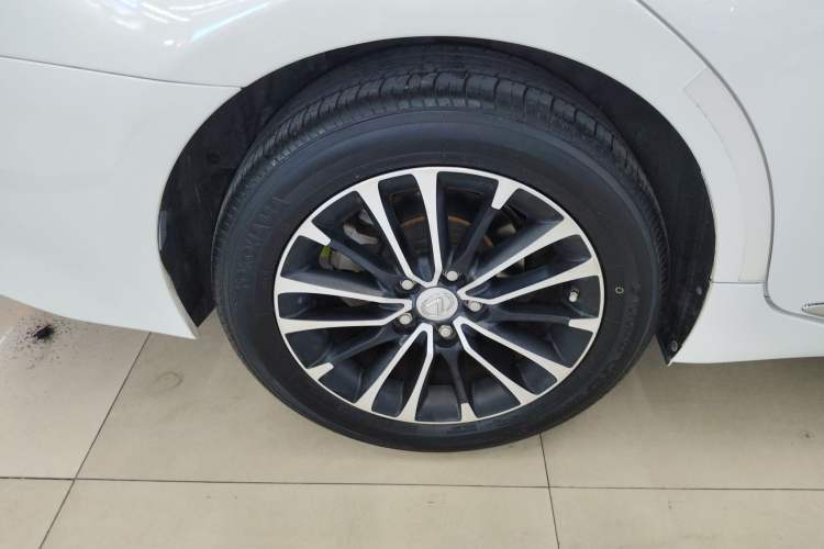 Used Lexus ES 2016 200 Midnight Special Limited Edition
