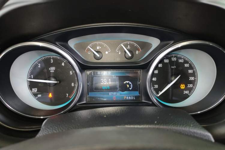 Used Buick Envision 2015 20T Two-Wheel-Drive Elite Model
