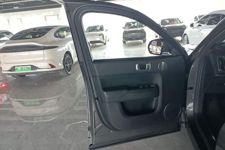 Used Li Auto L7 2023 Pro Model
