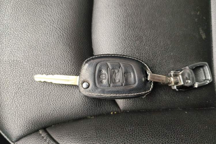 Used Hyundai Elantra (6th Generation / Lingdong) 2016 1.6L Automatic ZhiXuan – Elite Version