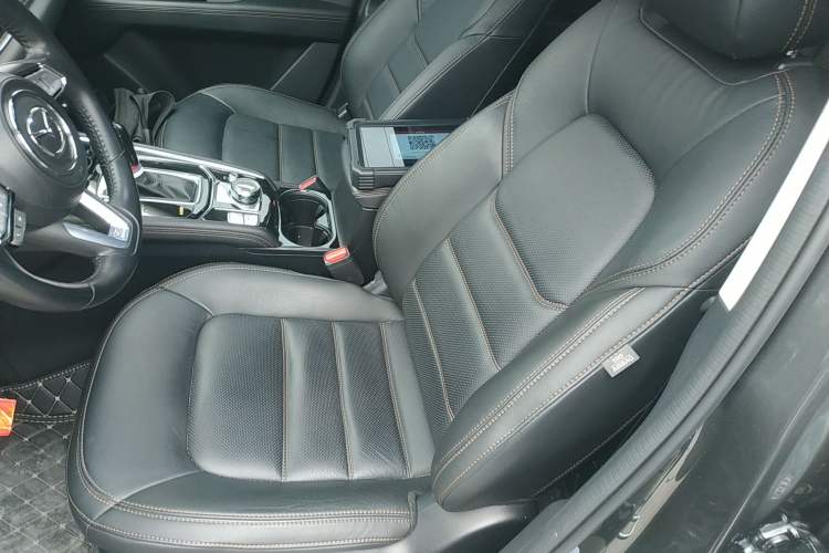 Used Mazda CX-5 2022 2.5L Automatic Two-Wheel Drive ZhiZun Version
