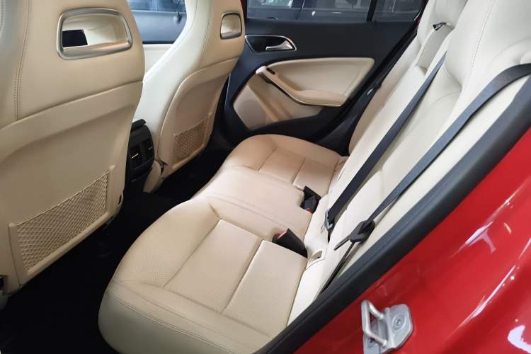 Used Mercedes-Benz GLA 2016 GLA 200 Fashion Model