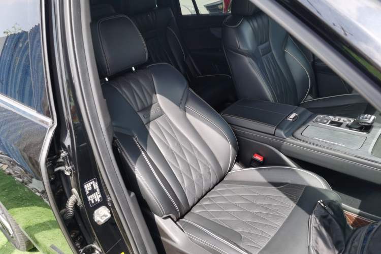 Used GAC Trumpchi GS8 2022 Double-Energy Series 2.0TM Four-Wheel Drive Premium Edition (7 Seats)
