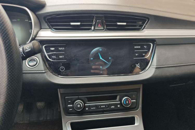 Used Geely Auto Emgrand 2018 1.5L Manual Upward Connect Edition
