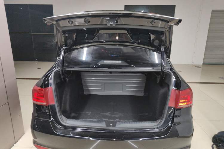 Used Volkswagen Santana 2021 1.5L Automatic Fashion Edition
