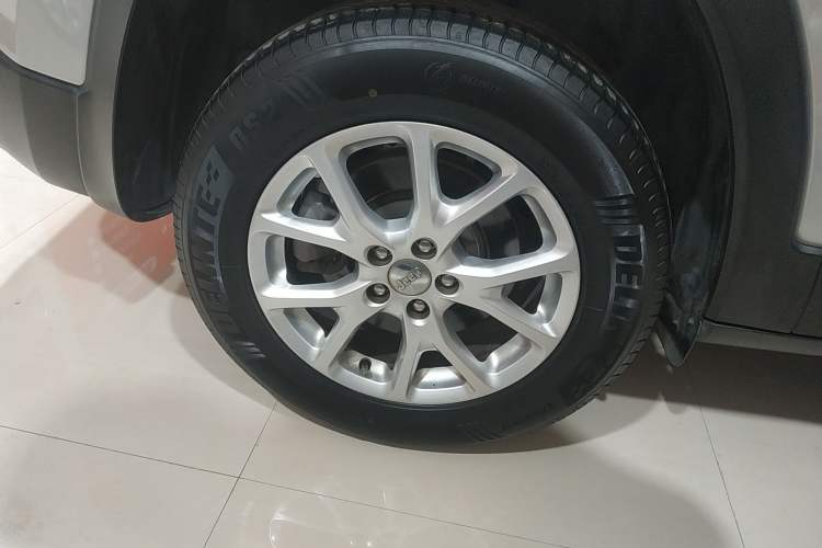 Used  Cherokee 2016 2.4L Professional Smart Version
