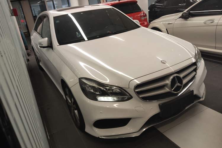 Used Mercedes-Benz E-Class 2015 E 260 L Sport Edition
