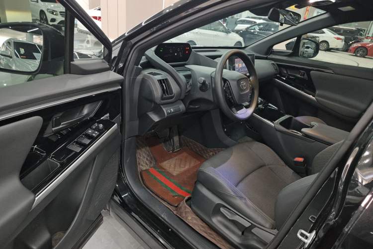 Used Toyota FAW Toyota bZ4X 2022 Two-Wheel-Drive Elite JOY Edition