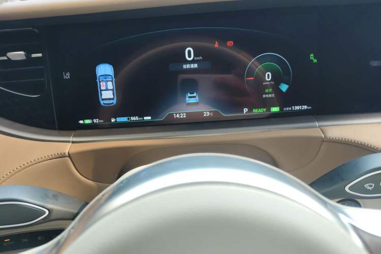 Used VOYAH FREE 2021 Four-Wheel Drive Standard Range-Extended Exclusive Luxury Package
