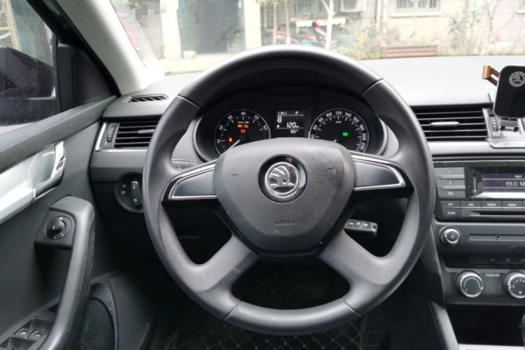 Used Skoda Octavia 2016 1.6L Automatic Chuanxing Edition