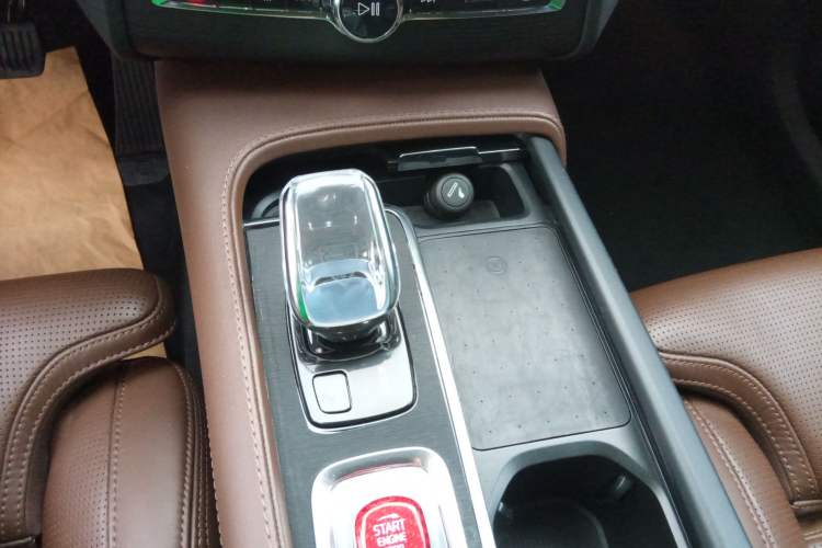 Used Volvo XC90 New Energy 2021 E-Drive Hybrid T8 Luxury Flagship 7-Seater