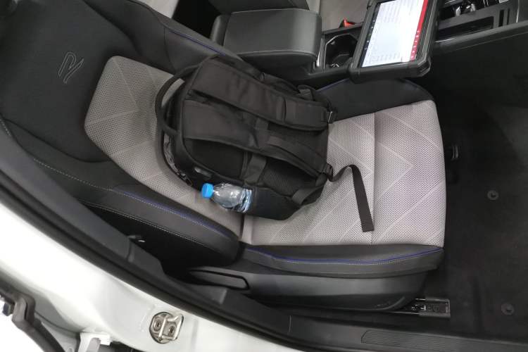 Used Volkswagen Golf 2025 300TSI R-Line