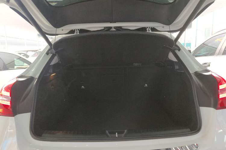 Used Mercedes-Benz GLA 2017 GLA 220 4MATIC Fashion Model
