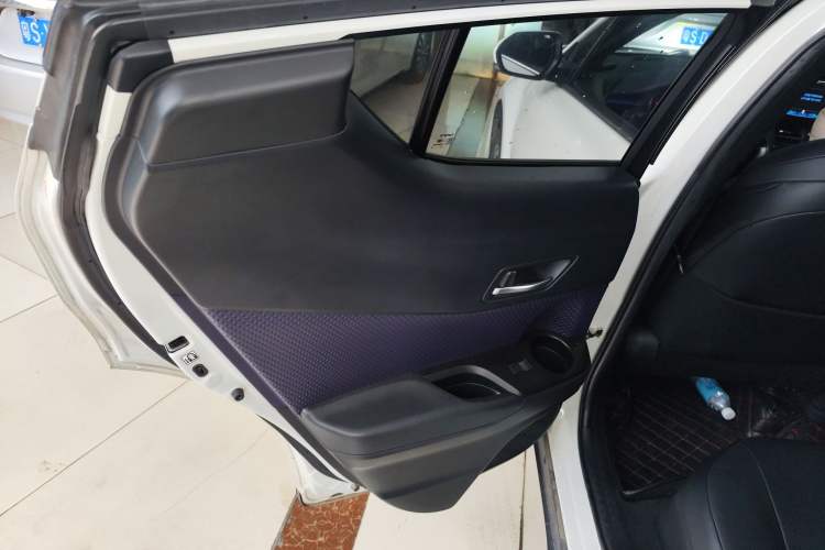 Used Toyota C-HR 2020 2.0L Leading Edition
