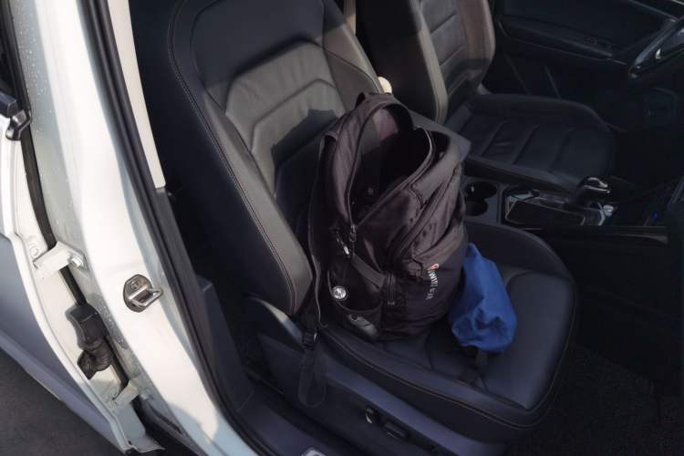 Used Volkswagen Tayron 2021 280TSI Two-Wheel Drive Luxury Smart Connectivity Version
